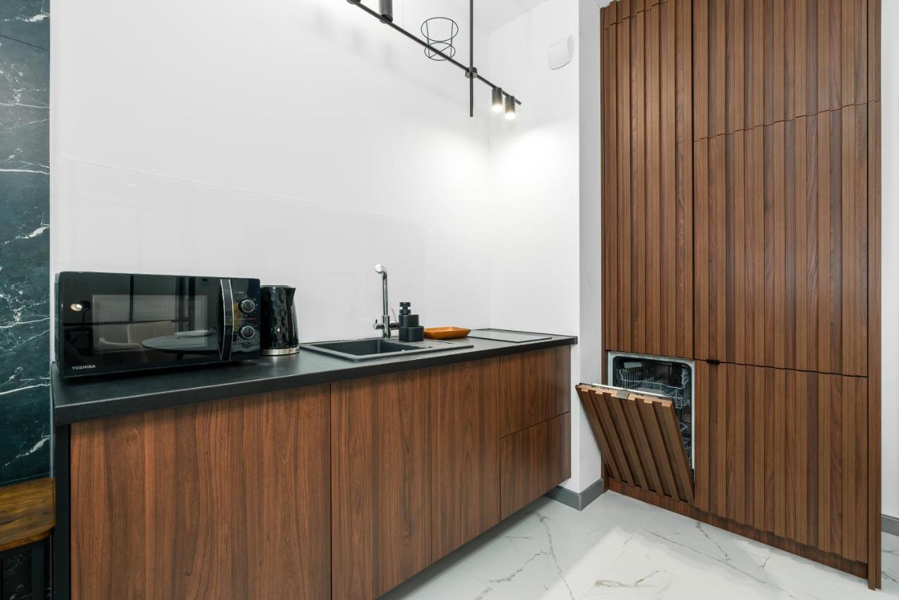 Apartments Poznan Chwaliszewo Residence With Free Garage By Noclegi Renters Eksteriør bilde