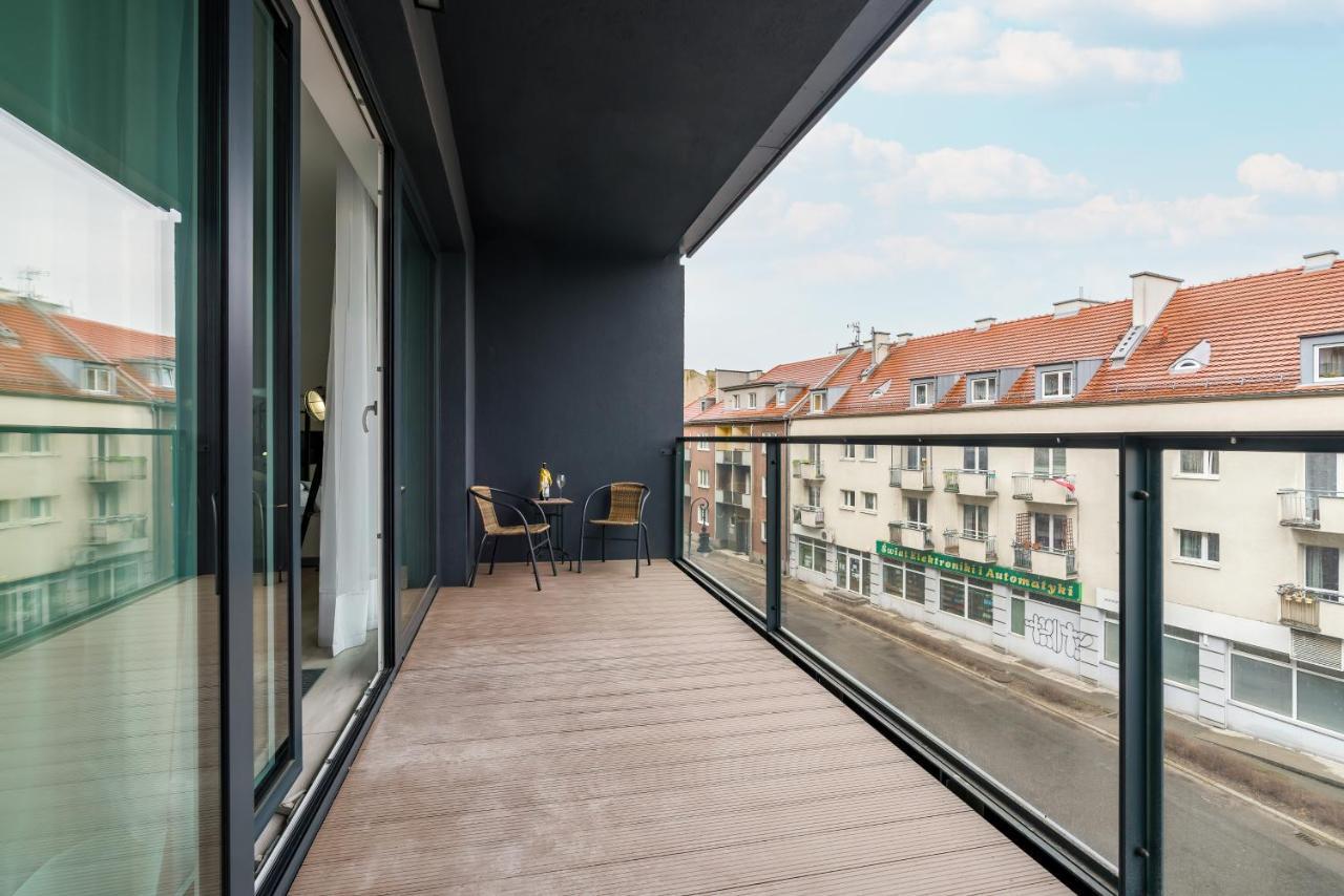 Apartments Poznan Chwaliszewo Residence With Free Garage By Noclegi Renters Eksteriør bilde