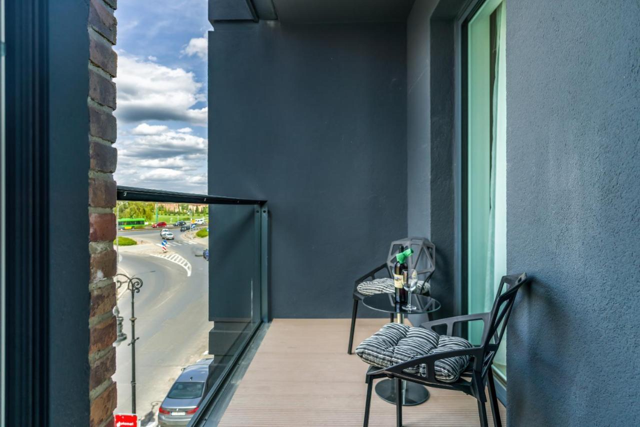Apartments Poznan Chwaliszewo Residence With Free Garage By Noclegi Renters Eksteriør bilde